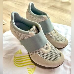 Sneex Hybrid High Heel Sneaker - New